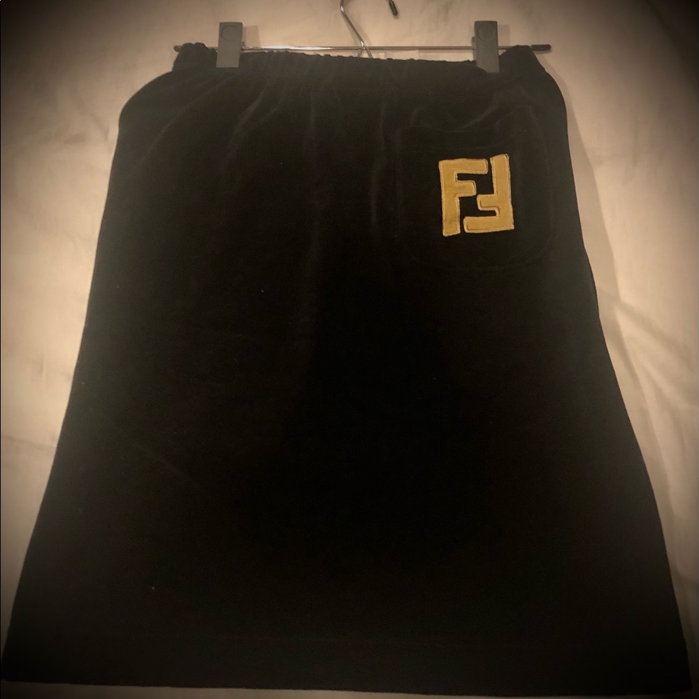 Fendi Vintage Black Velvet skirt - size 42